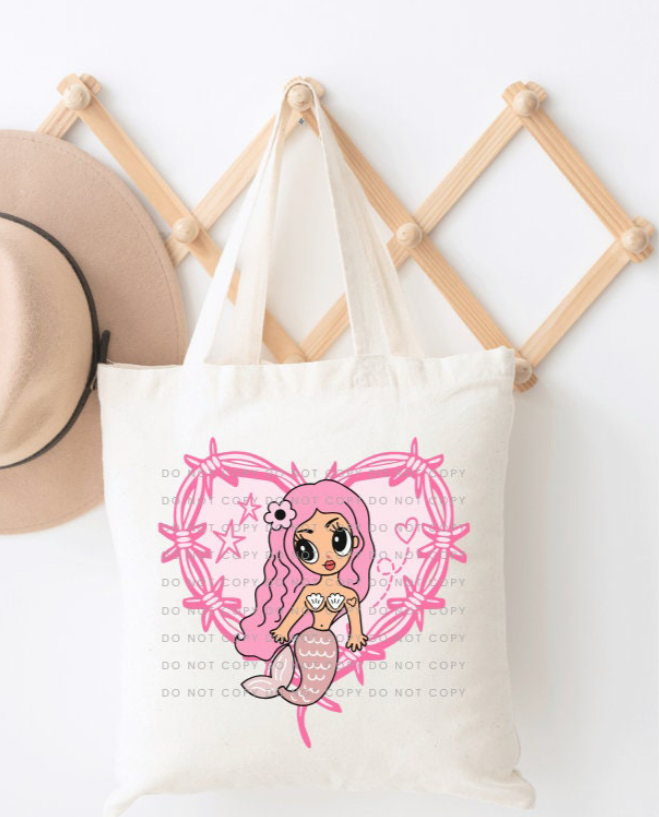 P. Karol G Tote